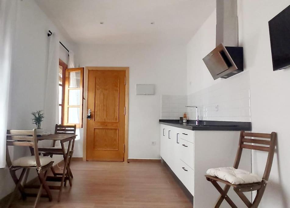 Limerencia: Tu Hogar En Este Blanco Pueblo Frigiliana Exteriér fotografie